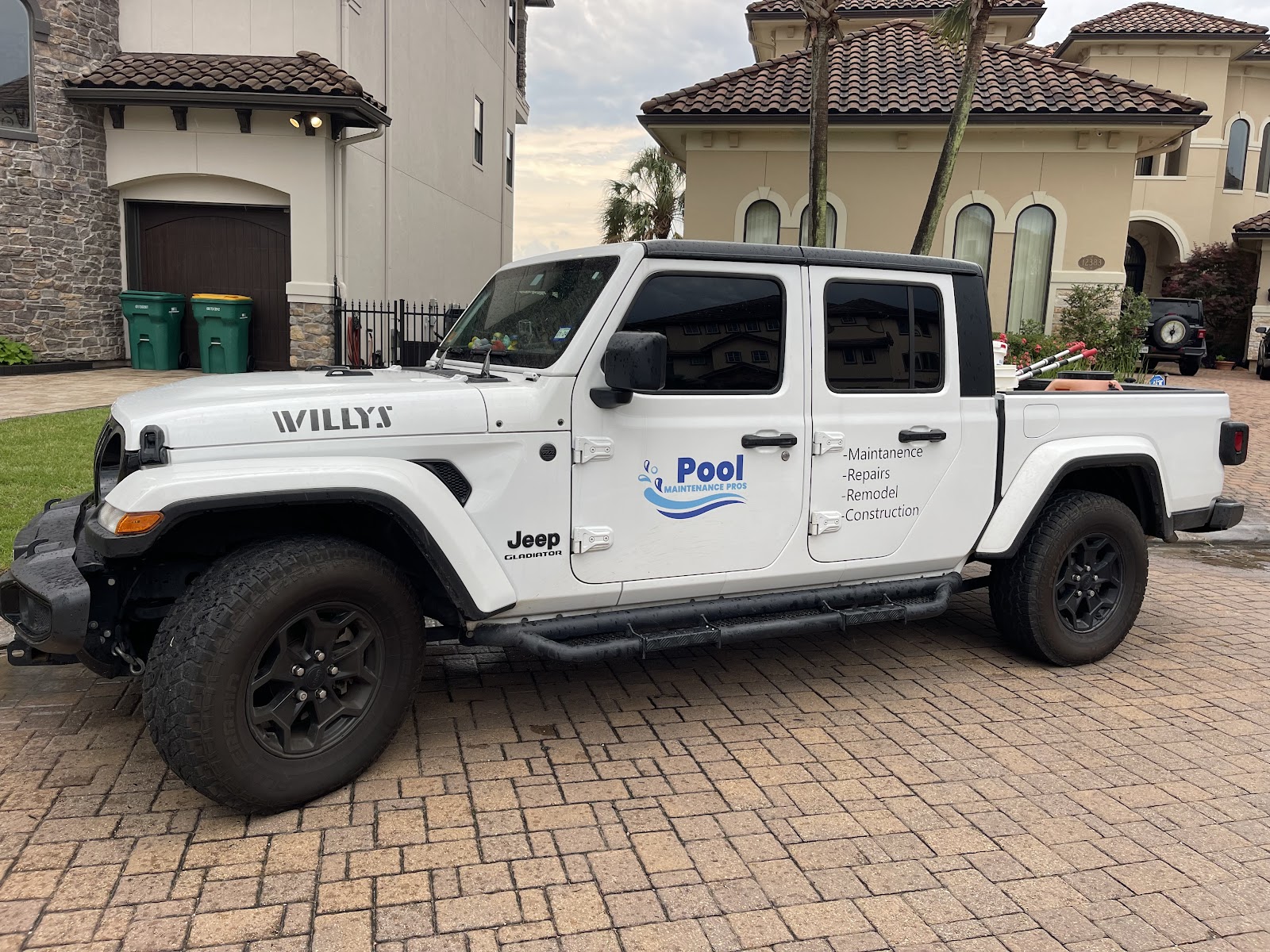 Weekly Pool Maintenance
